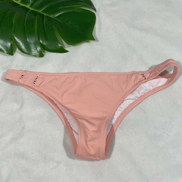 NEW $38 Rhythm My Cheeky Bikini‎ Bottoms in Peach [ SZ Medium US ] - Picture 3 of 11